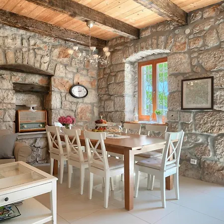 Willa Mare Monti Drivenik