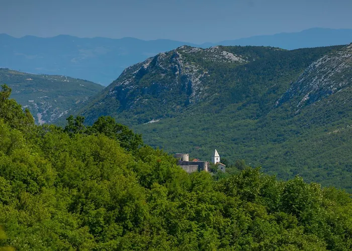 Mare Monti 别墅 Drivenik